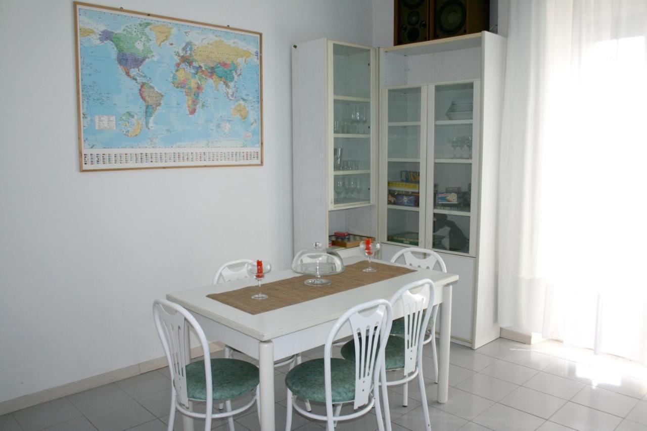 2 Bedrooms Appartement At Pescara 300 M Away From The Beach With Balcony And Wifi 外观 照片